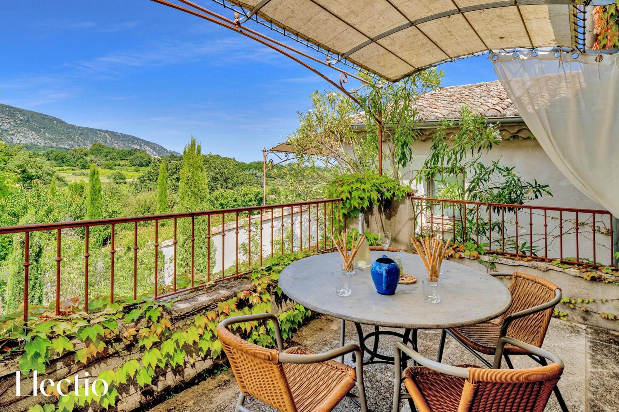 Residence Les Petitons Oppede Phòng bức ảnh