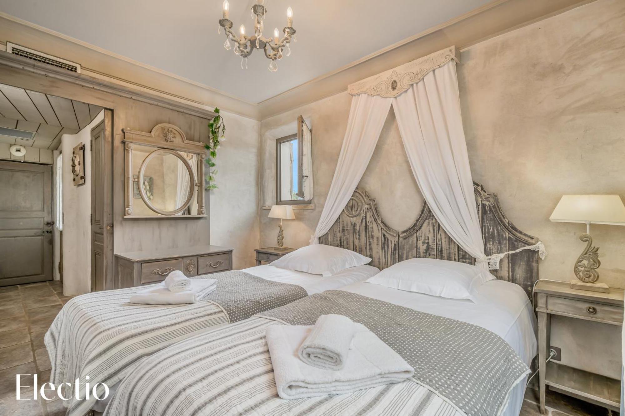 Residence Les Petitons Oppede Phòng bức ảnh
